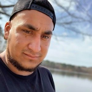 Meet your Posher, Eduardo